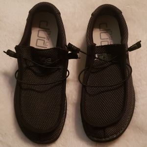 Hey Dude Mens shoes